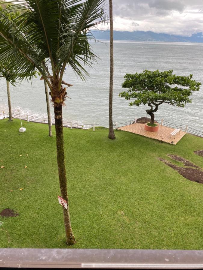 Apartamento Pe Na Areia Caraguatatuba Eksteriør billede